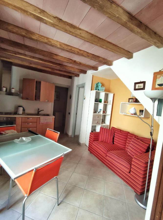 Il Gabbiano Apartment Корниглия Екстериор снимка